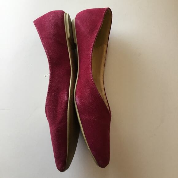 BDG Wine Suede Flat Shoes - Picture 4 of 5